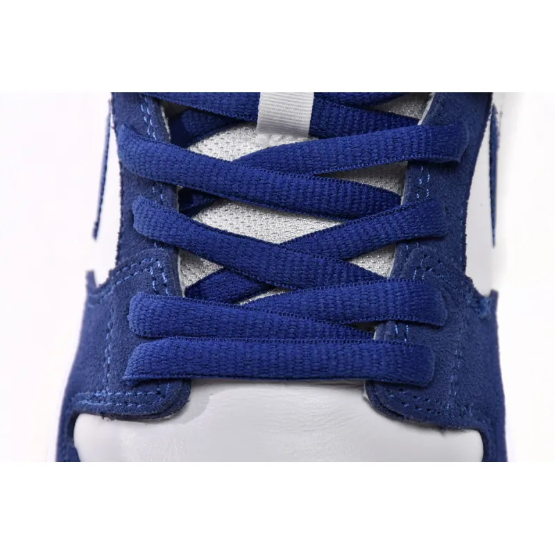 Nike SB Dunk Low Los Angeles Dodgers DO9395-400