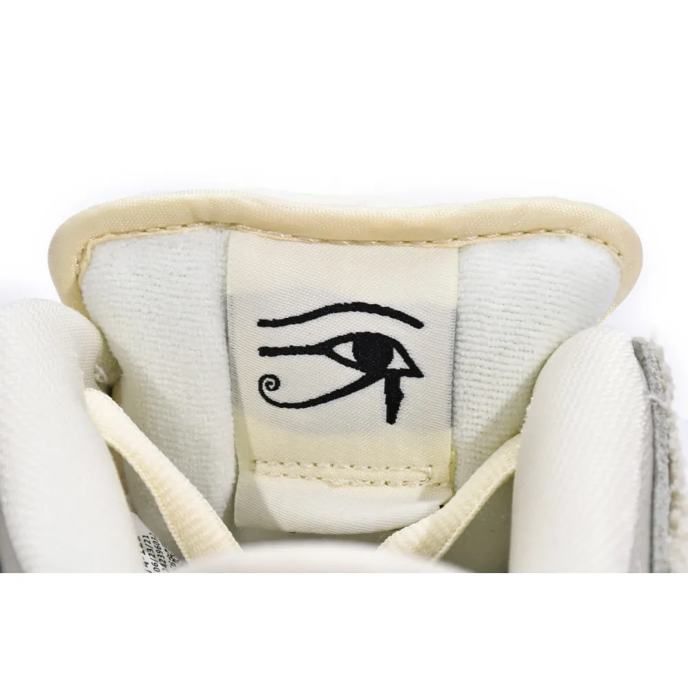 Nike SB Dunk Low Mummy  DM0774-111 