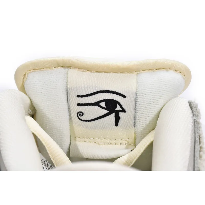 Nike SB Dunk Low Mummy  DM0774-111 