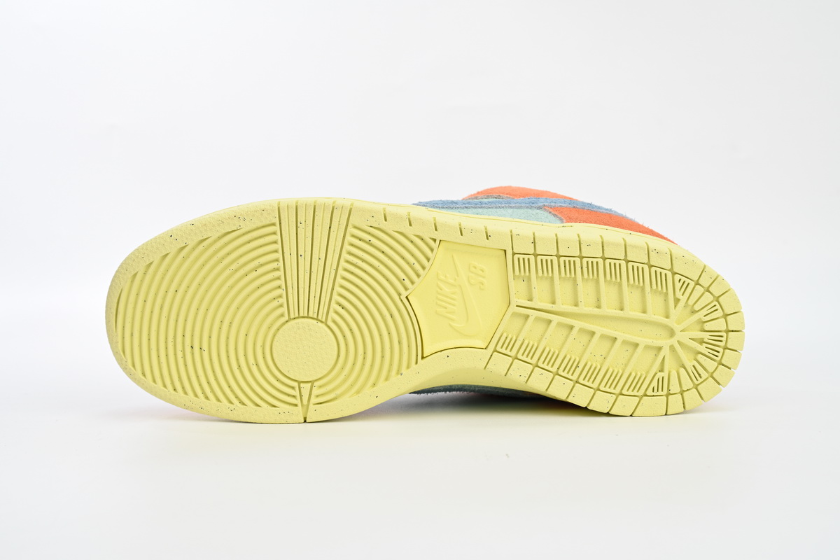 Nike SB Dunk Low Orange Emerald Rise  DV5429-800 