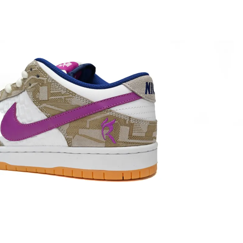 Nike SB Dunk Low Rayssa Leal  FZ5251-001