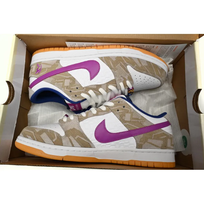 Nike SB Dunk Low Rayssa Leal  FZ5251-001