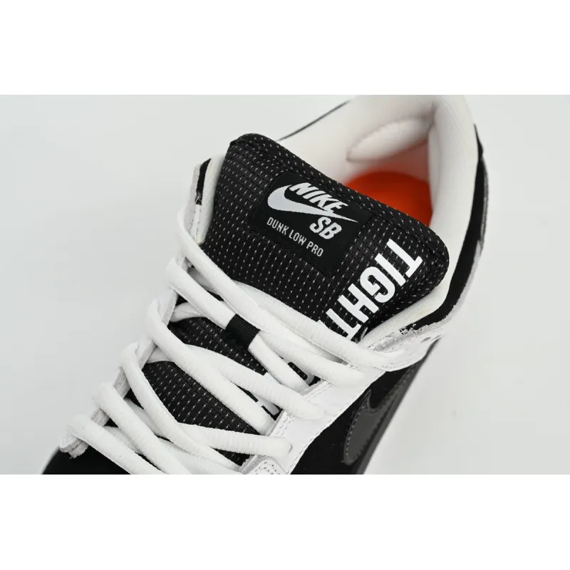 Nike SB Dunk Low TIGHTBOOTH FD2629-100 