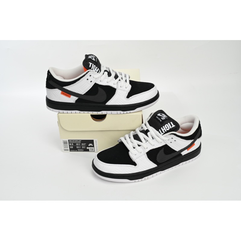 Nike SB Dunk Low TIGHTBOOTH FD2629-100 