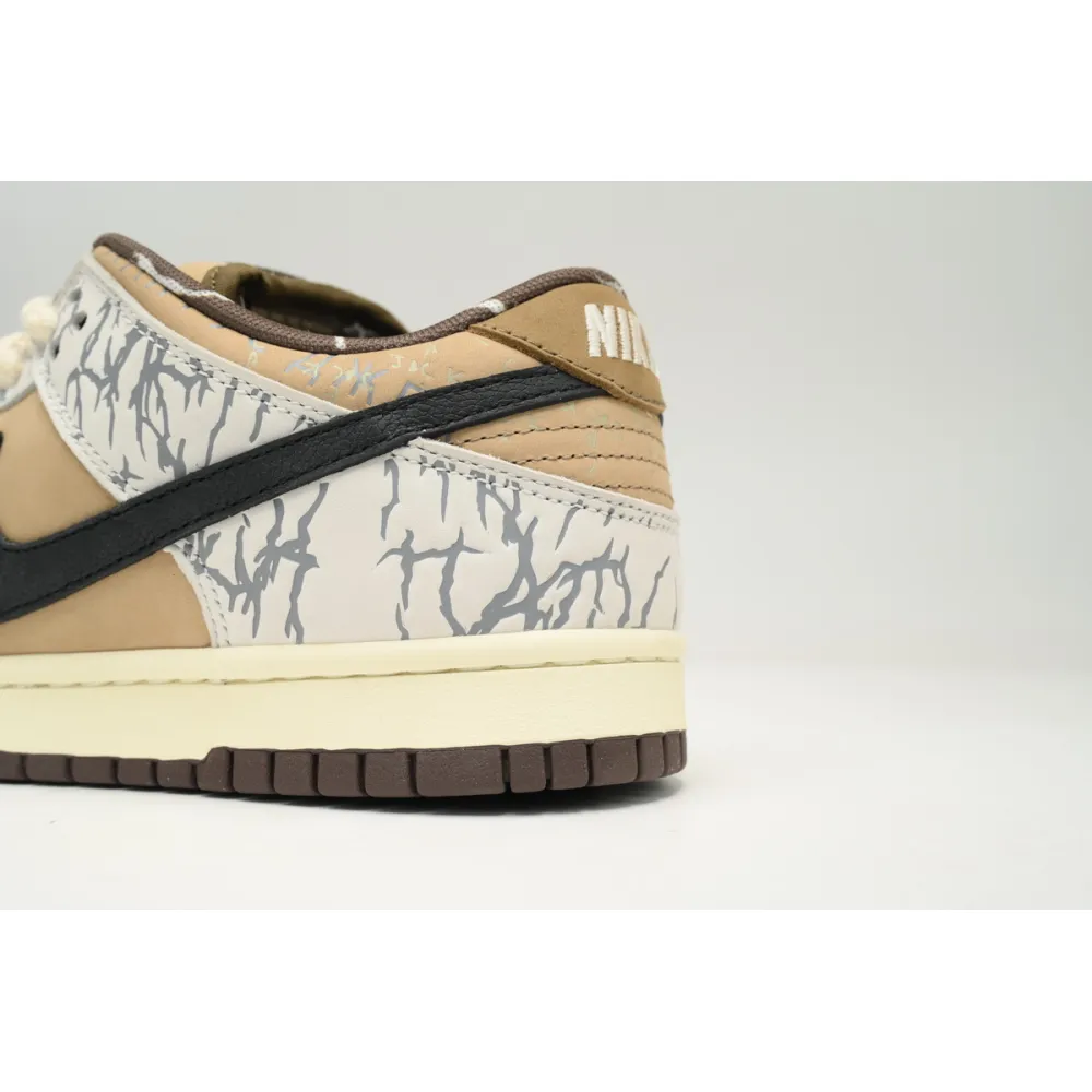 Nike Travis Scott X Nike SB Dunk Low Grey White Cashew Fruit CT5053-010