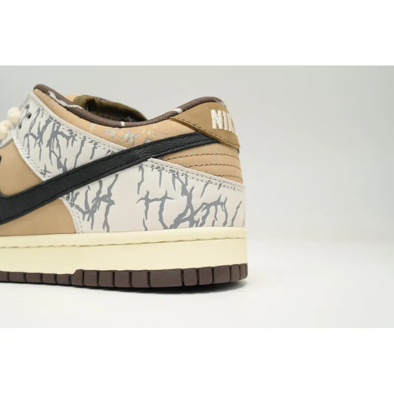 Nike Travis Scott X Nike SB Dunk Low Grey White Cashew Fruit CT5053-010