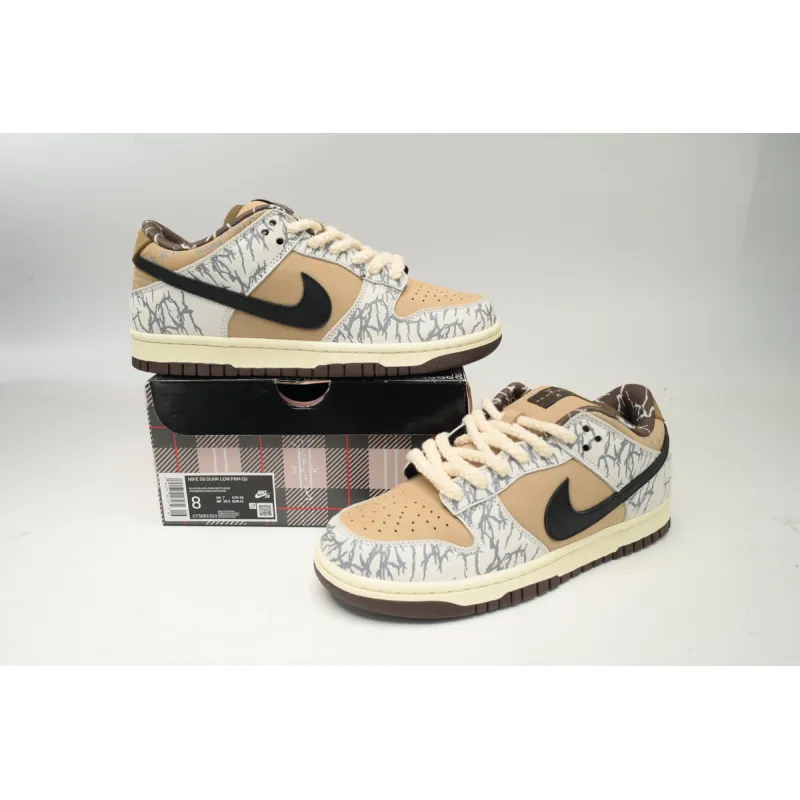 Nike Travis Scott X Nike SB Dunk Low Grey White Cashew Fruit CT5053-010