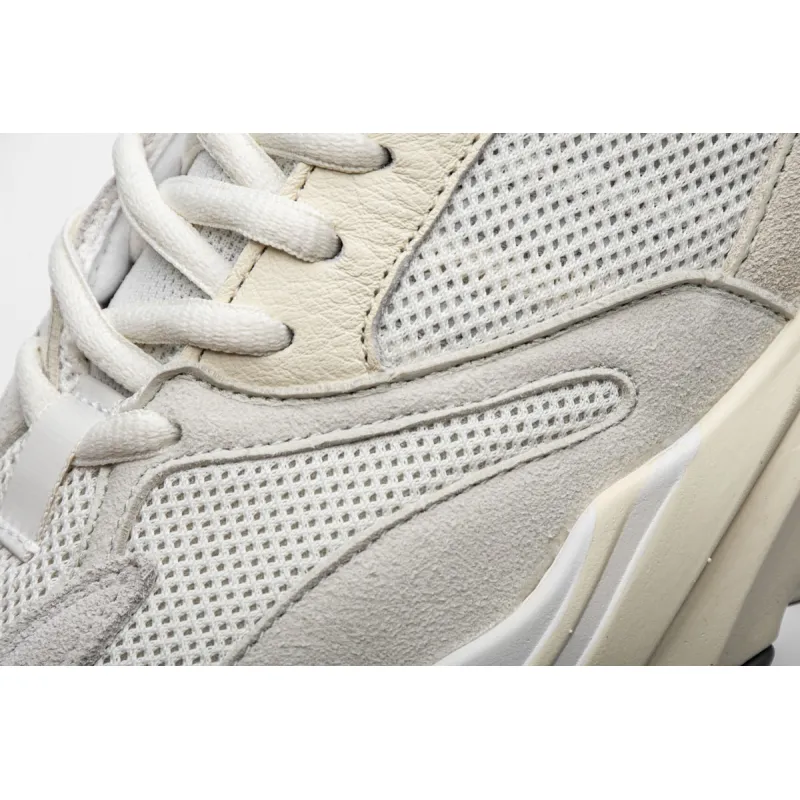 Adidas Yeezy Boost 700 Analog (2019/2023)  EG7596