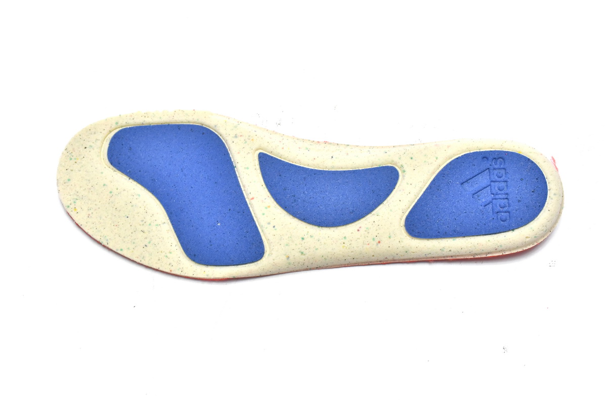 Adidas Yeezy Boost 700 Hi-Res Red  HQ6979 