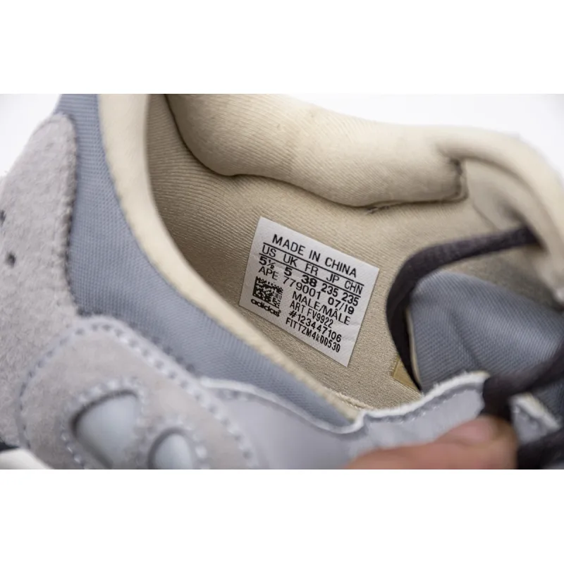 Adidas Yeezy Boost 700 Magnet  FV9922