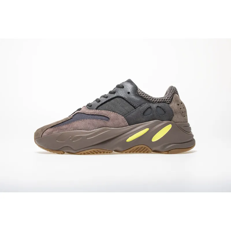 Adidas Yeezy Boost 700 Mauve  EE9614