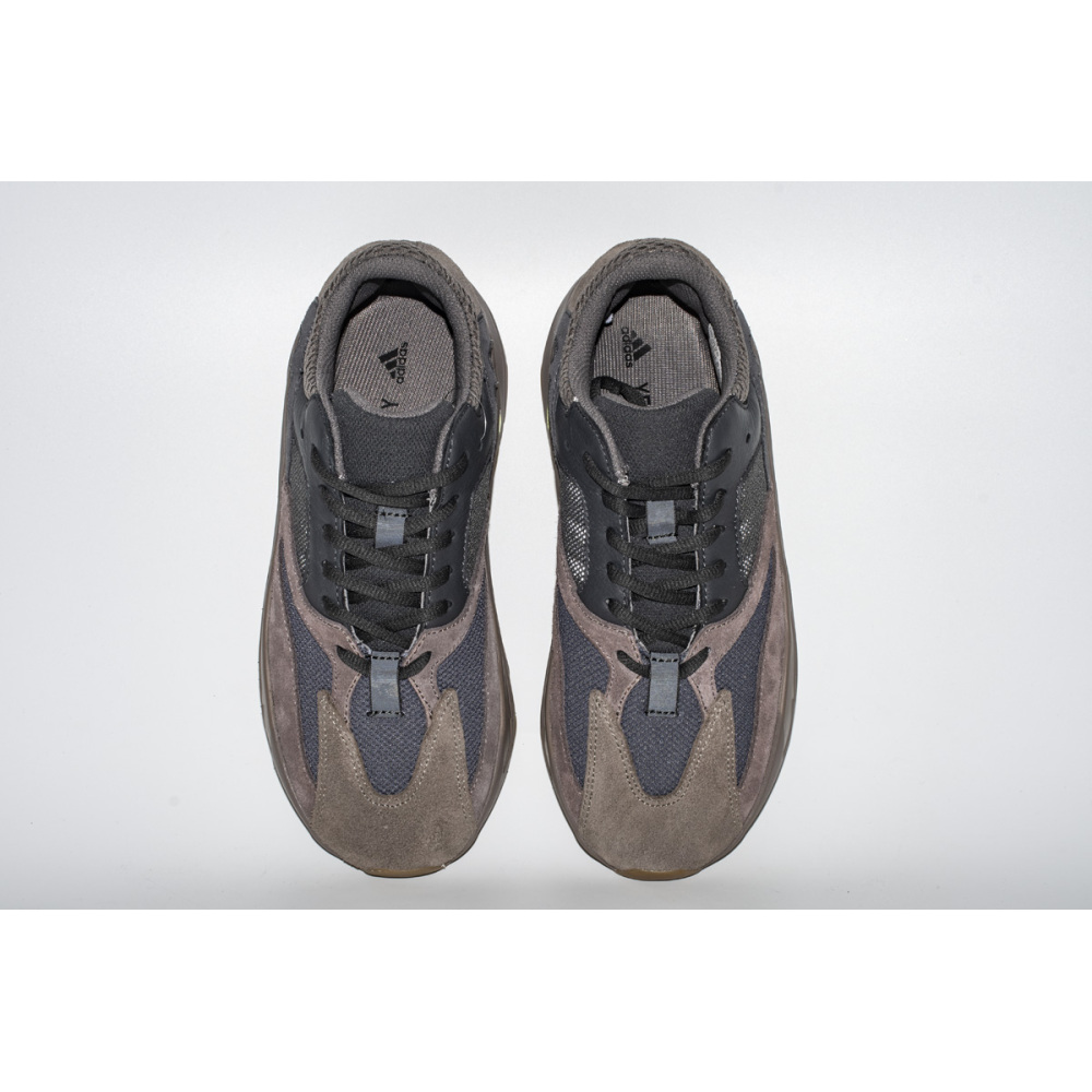 Adidas Yeezy Boost 700 Mauve  EE9614