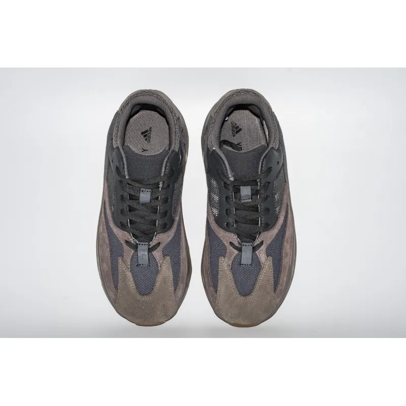 Adidas Yeezy Boost 700 Mauve  EE9614