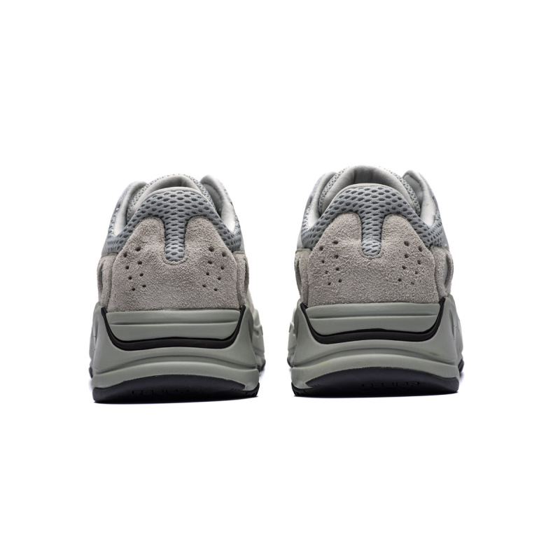 Adidas Yeezy Boost 700 Salt (2019/2023)  EG7487