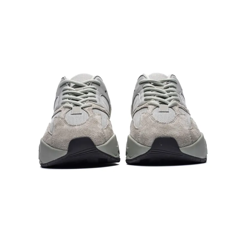 Adidas Yeezy Boost 700 Salt (2019/2023)  EG7487