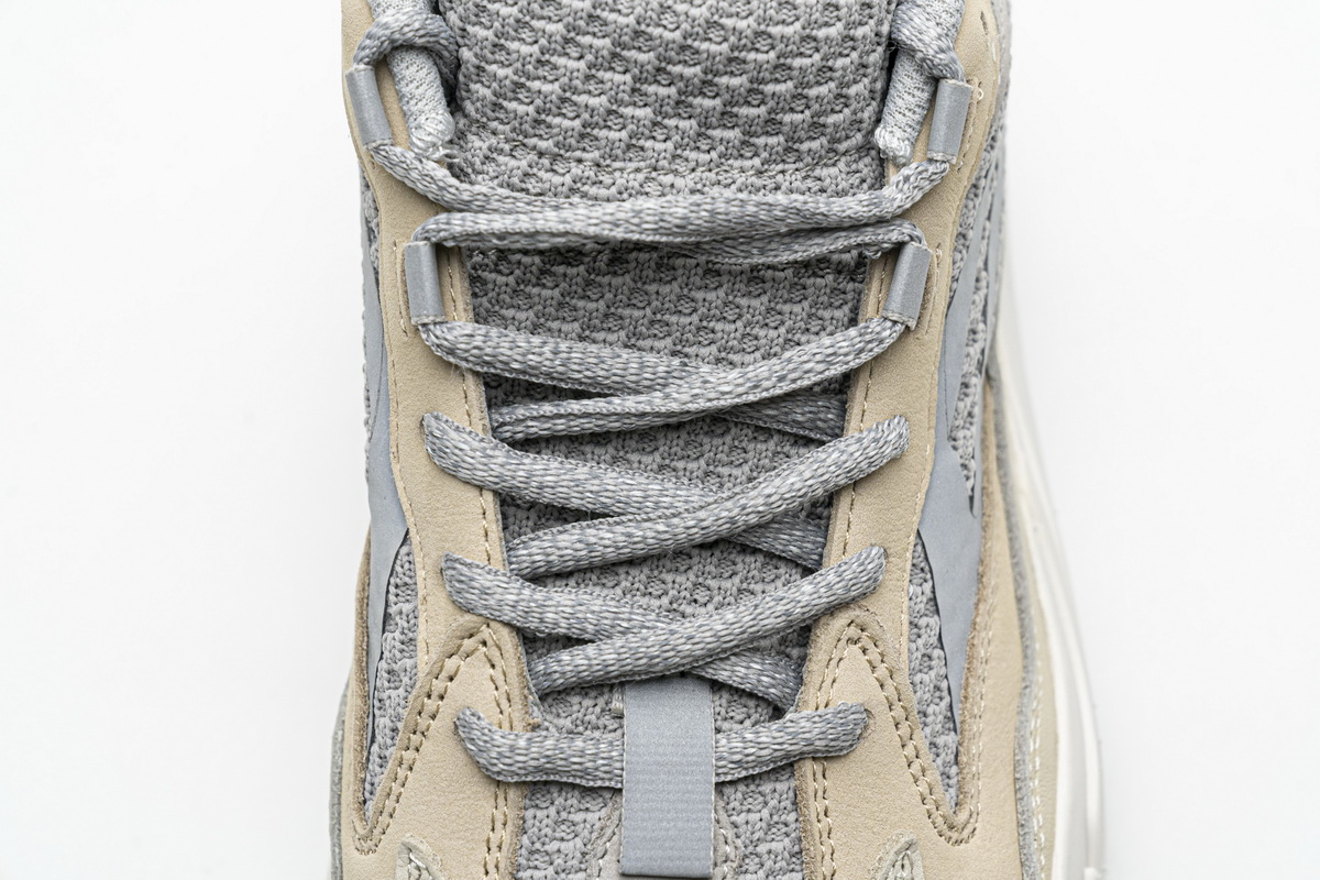 Adidas Yeezy Boost 700 V2 Cream GY7924