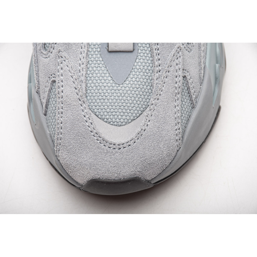 Adidas Yeezy Boost 700 V2 Hospital Blue FV8424