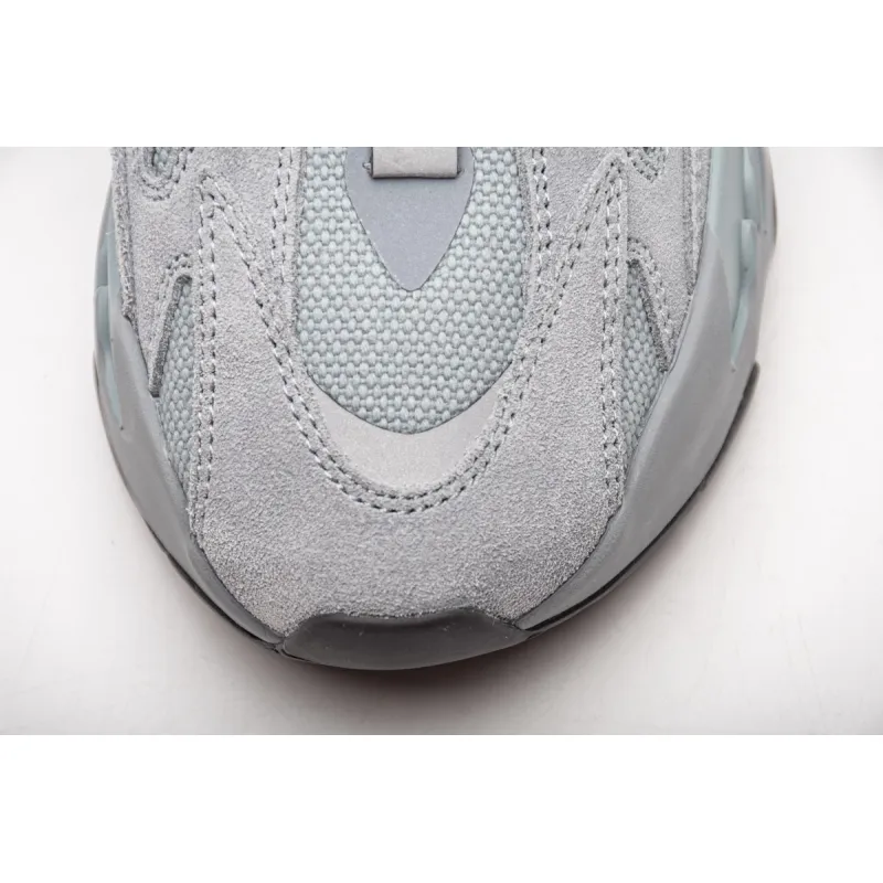 Adidas Yeezy Boost 700 V2 Hospital Blue FV8424