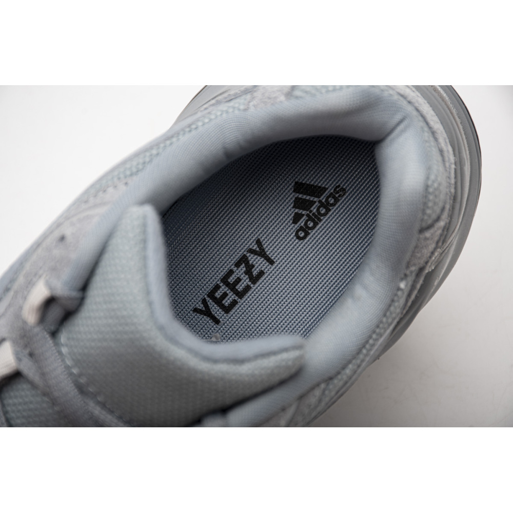 Adidas Yeezy Boost 700 V2 Hospital Blue FV8424