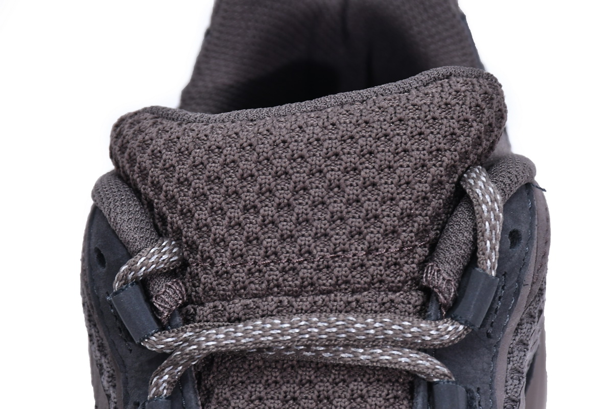 Adidas Yeezy Boost 700 V2 Mauve GZ0724 