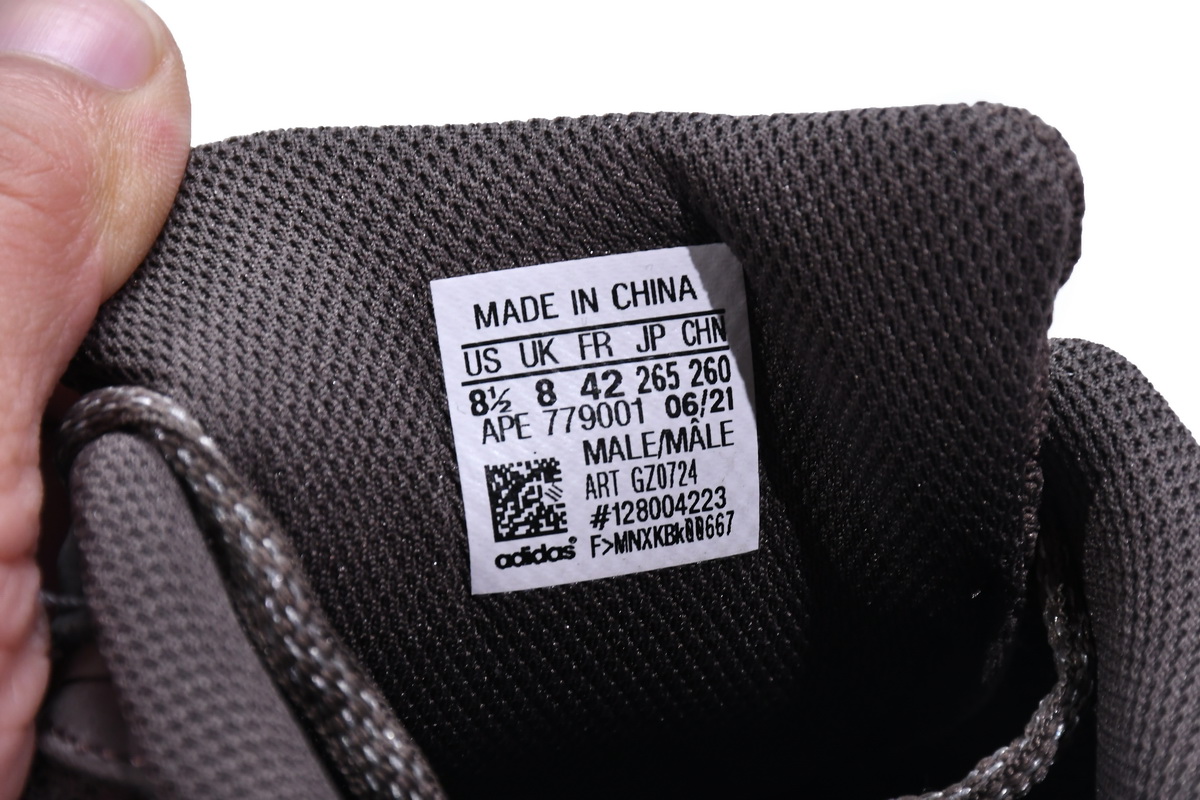 Adidas Yeezy Boost 700 V2 Mauve GZ0724 