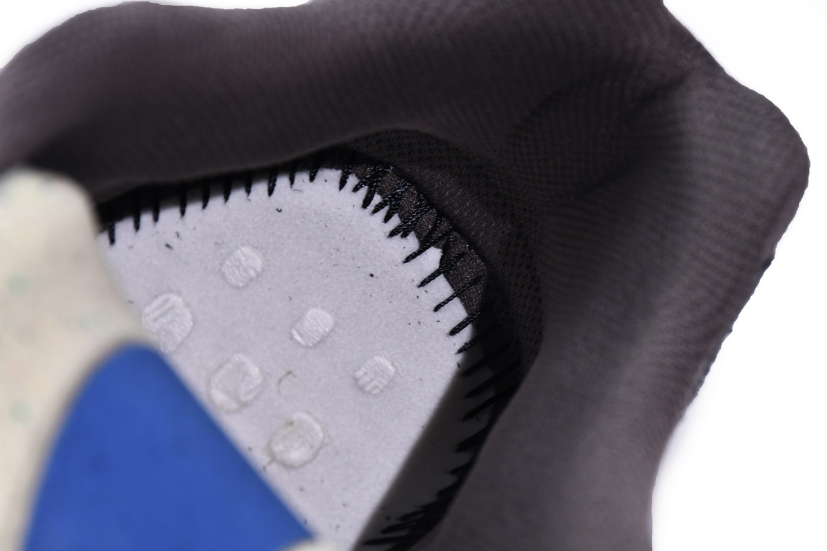 Adidas Yeezy Boost 700 V2 Mauve GZ0724 