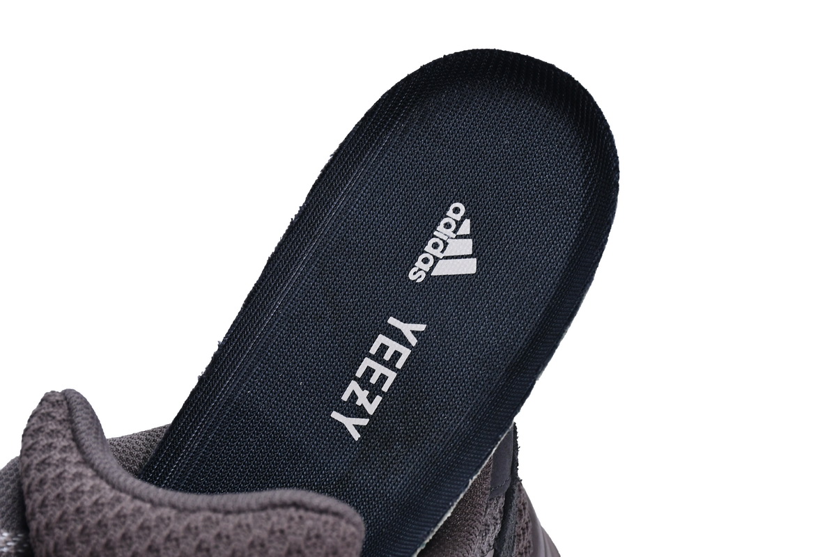 Adidas Yeezy Boost 700 V2 Mauve GZ0724 