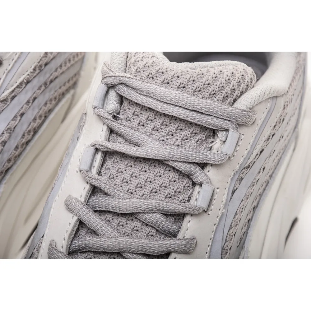 Adidas Yeezy Boost 700 V2 Static (2018/2022/2023) EF2829