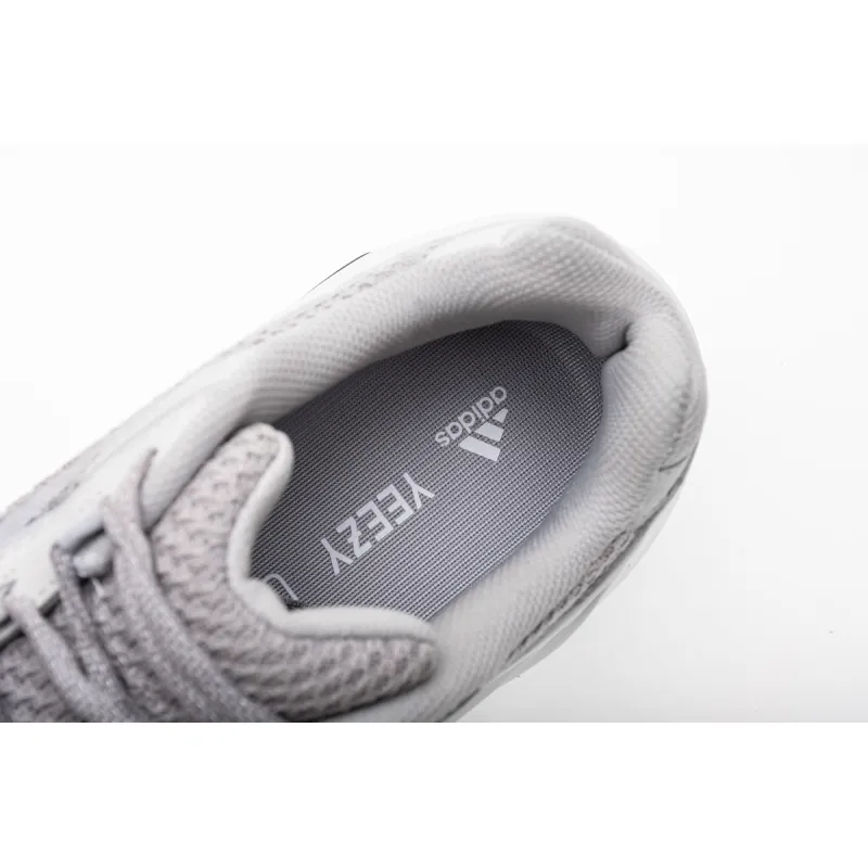 Adidas Yeezy Boost 700 V2 Static (2018/2022/2023) EF2829