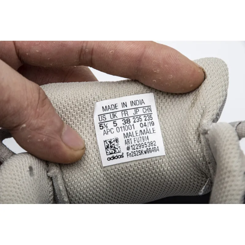Adidas Yeezy Boost 700 V2 Tephra (2019/2023)  FU7914