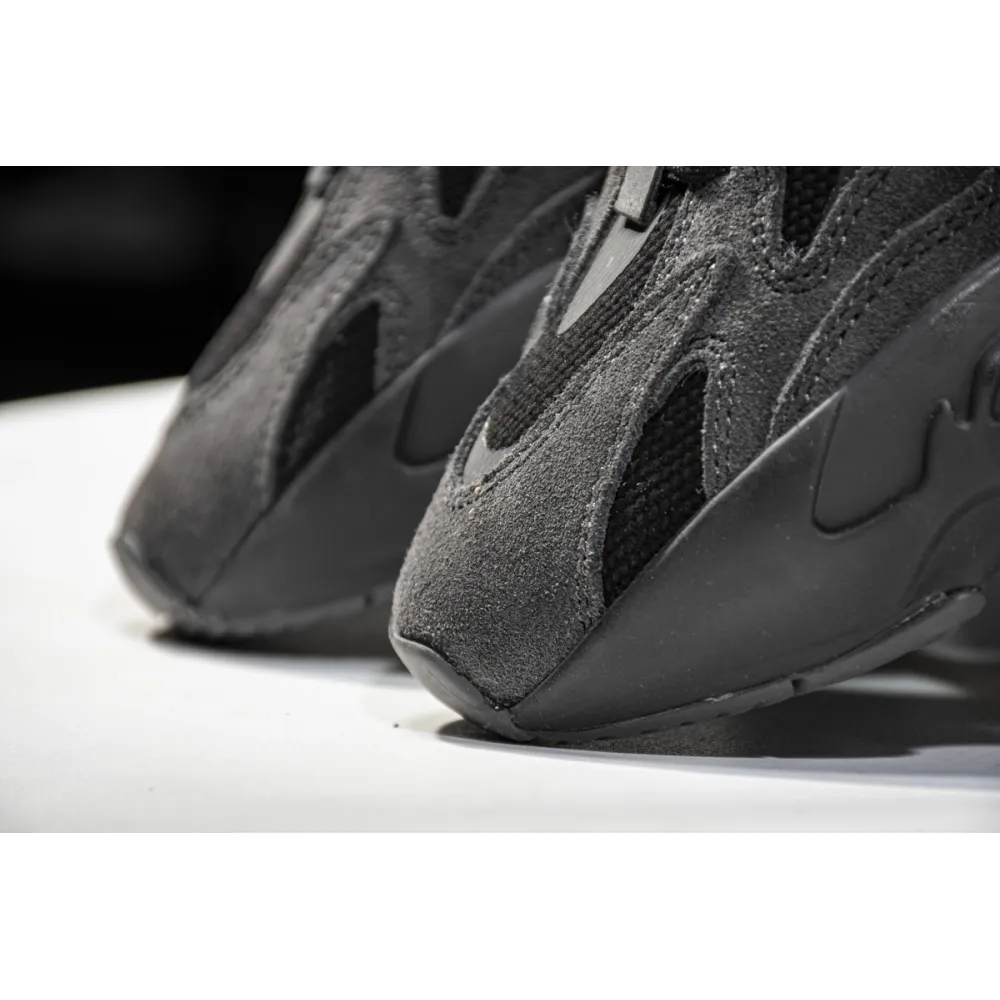 Adidas Yeezy Boost 700 V2 Vanta  FU6684