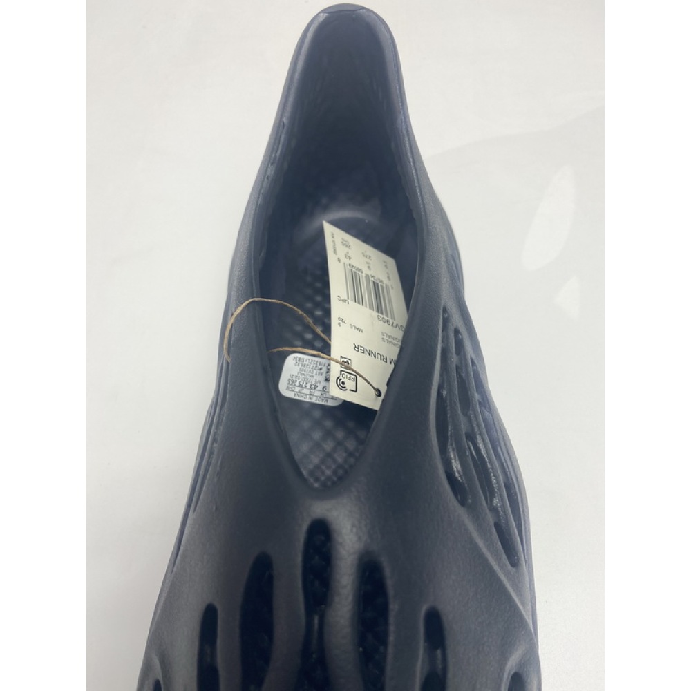 Adidas Yeezy Foam RNNR Mineral Blue GV7903