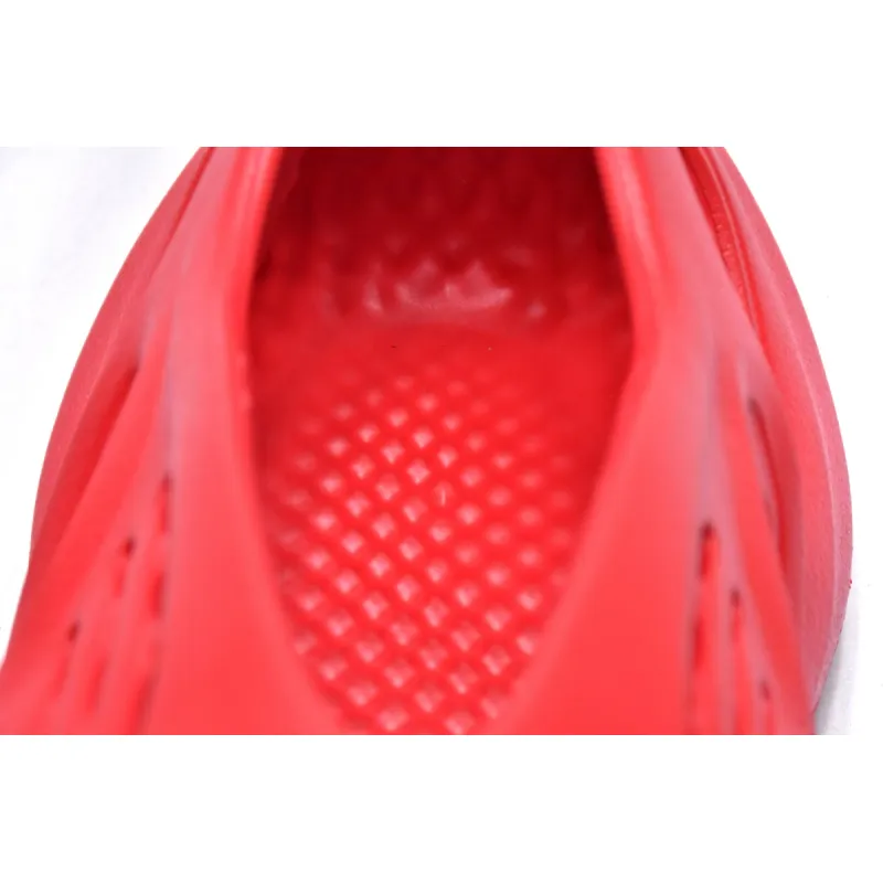 Adidas Yeezy Foam RNNR Vermillion  GW3355