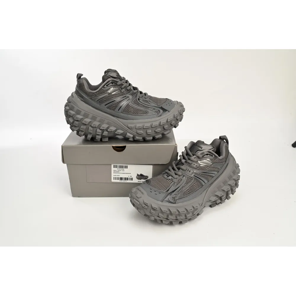  Balenciaga Defender Black Gray 685611 W2RA6 3000