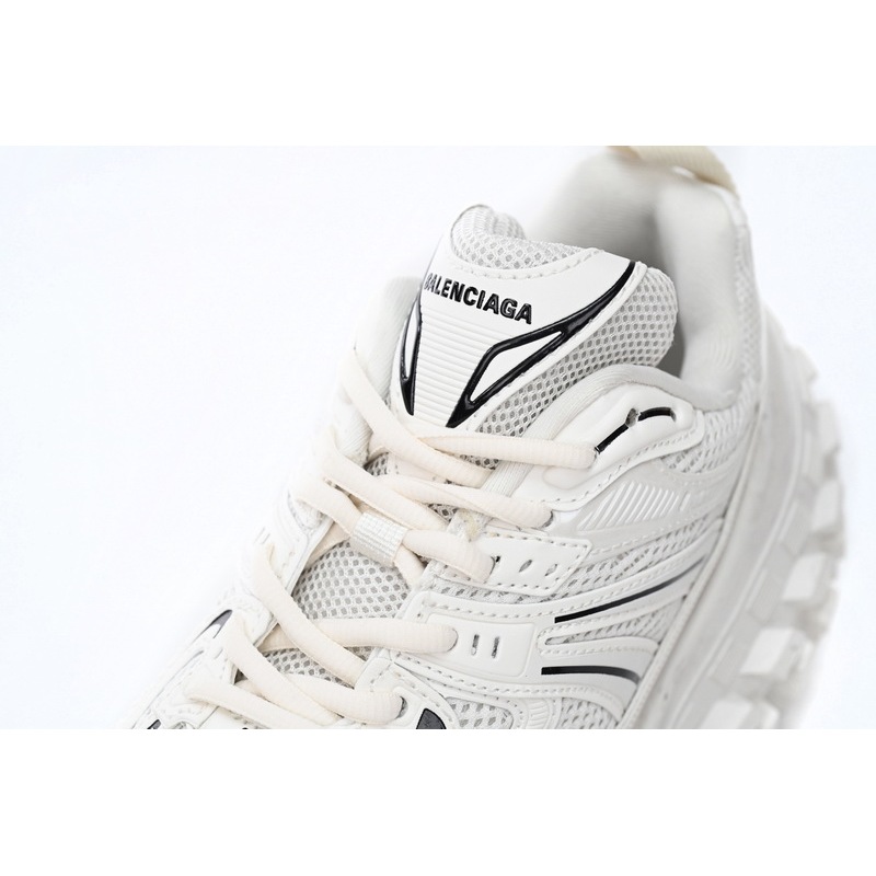 Balenciaga Defender Off-White  685611 W2RAA 9110