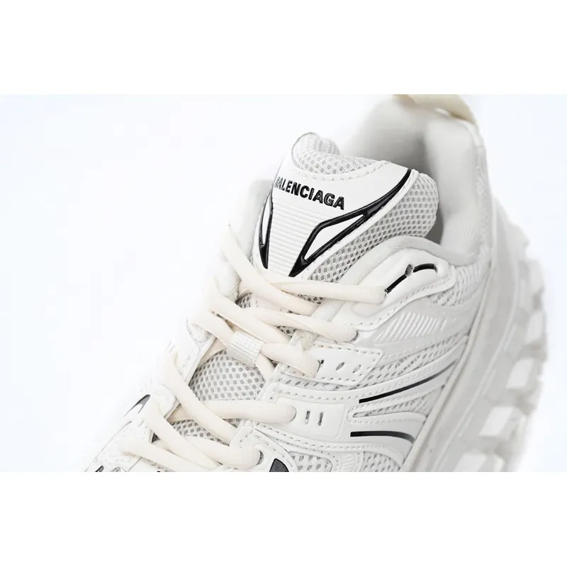  Balenciaga Defender Off-White  685611 W2RAA 9110
