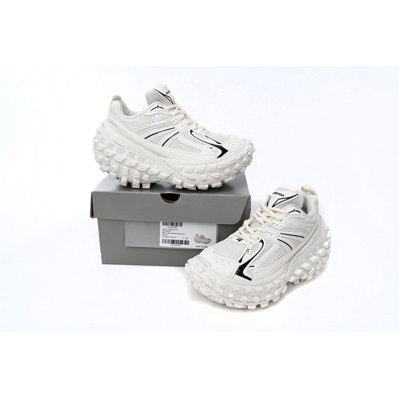  Balenciaga Defender Off-White  685611 W2RAA 9110