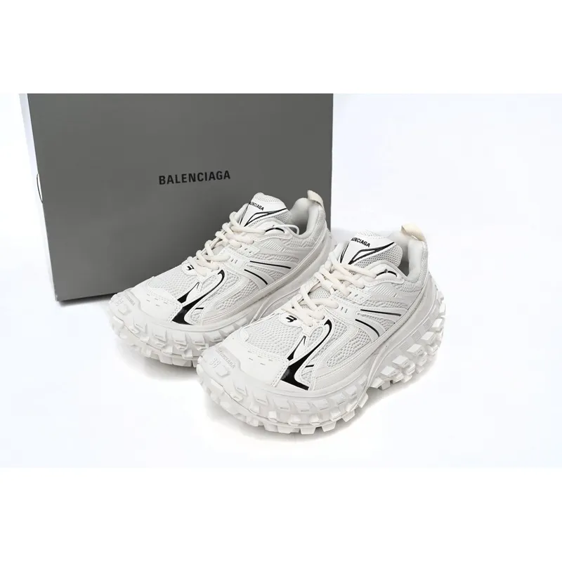  Balenciaga Defender Off-White  685611 W2RAA 9110