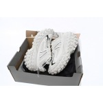  Balenciaga Defender Off-White  685611 W2RAA 9110