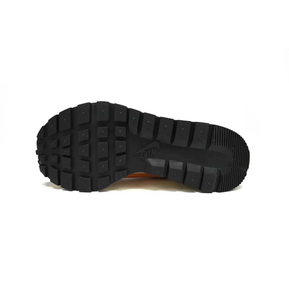  Sacai x Nike VaporWaffle 3.0 Beige orange color  DD1875-107 