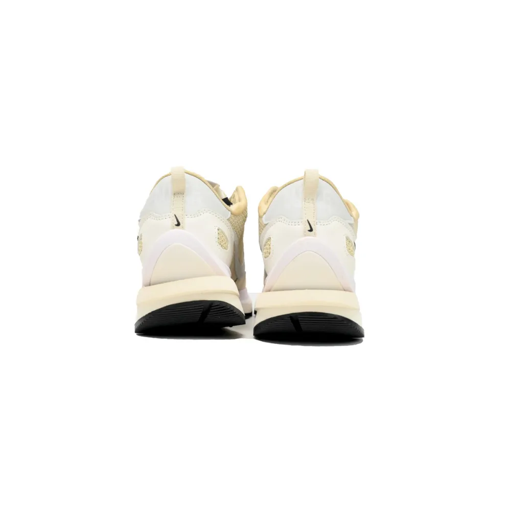  Sacai xNike  VaporWaffle “Tour Yellow ” CV1363-108 