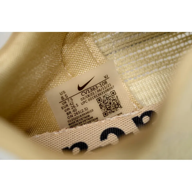  Sacai xNike  VaporWaffle “Tour Yellow ” CV1363-108 