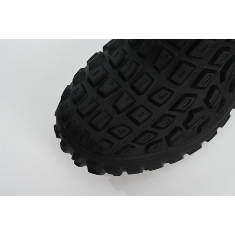 Balenciaga Defender Clog Black Rubber 735252W3CV21000