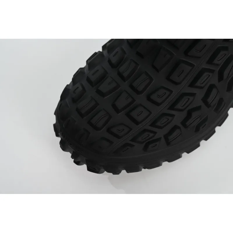 Balenciaga Defender Clog Black Rubber 735252W3CV21000