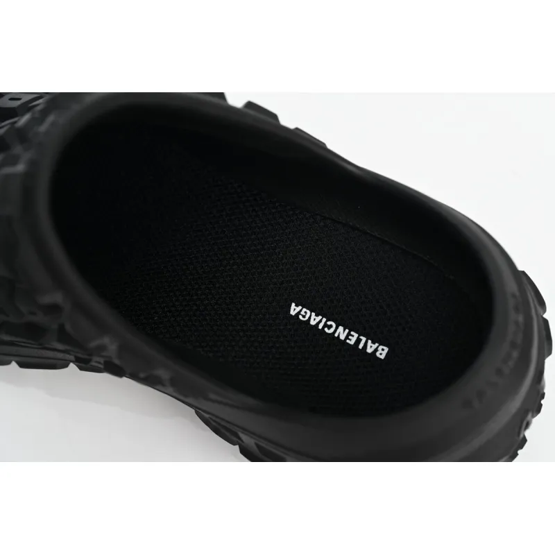 Balenciaga Defender Clog Black Rubber 735252W3CV21000