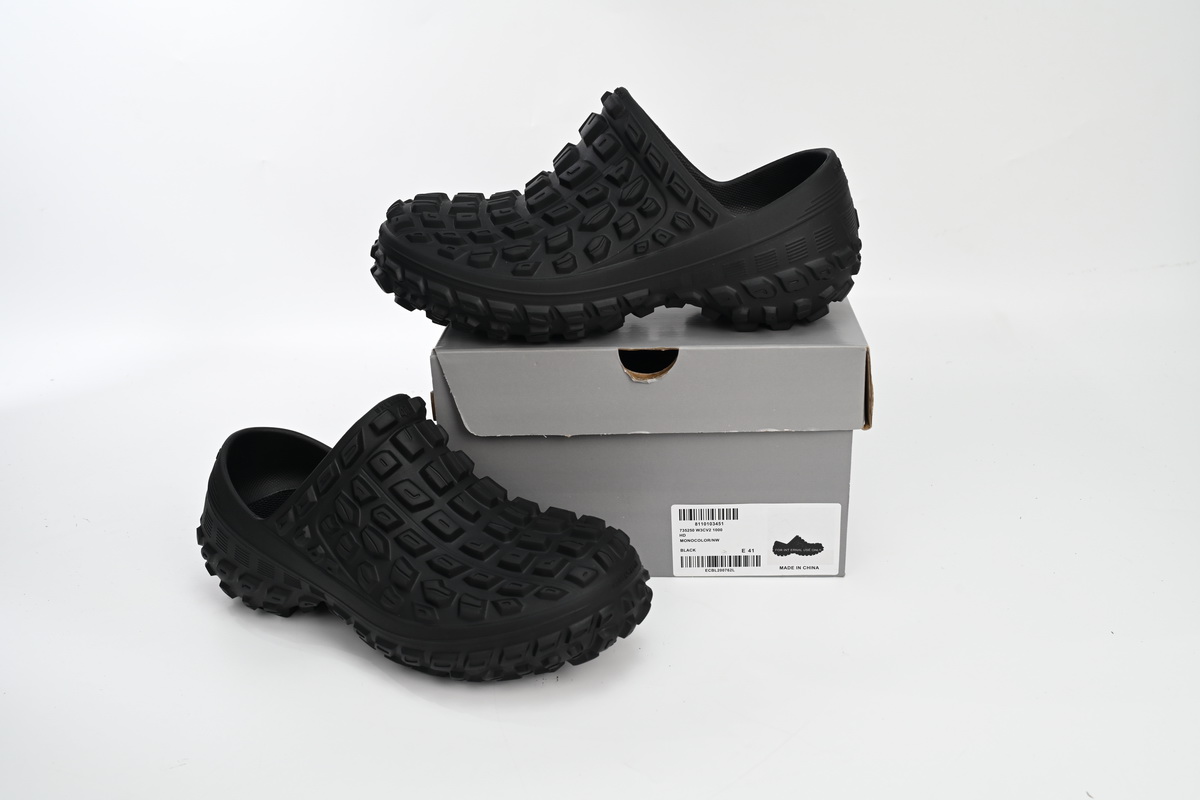 Balenciaga Defender Clog Black Rubber 735252W3CV21000