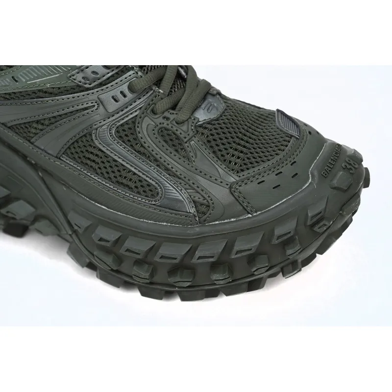 Balenciaga Defender Green  685611 W2RA6 3000