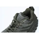 Balenciaga Defender Green  685611 W2RA6 3000