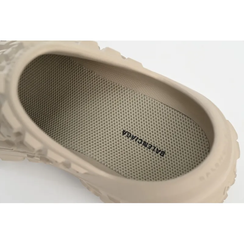 Balenciaga Defender Rice White  735250 W3CV2 9700