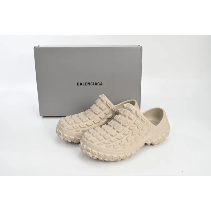 Balenciaga Defender Rice White  735250 W3CV2 9700